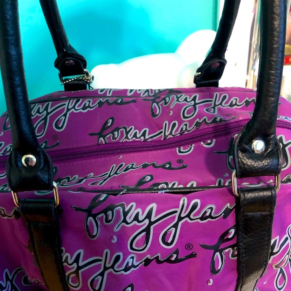 Foxy jeans duffle/carry all bag - Picture 3 of 8